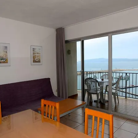 Beachfront In Spain With Pool Apartment L'Estartit